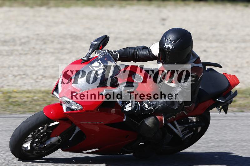 /05 07.04.2026 Cornu Master School ADR/Gruppe gruen/20